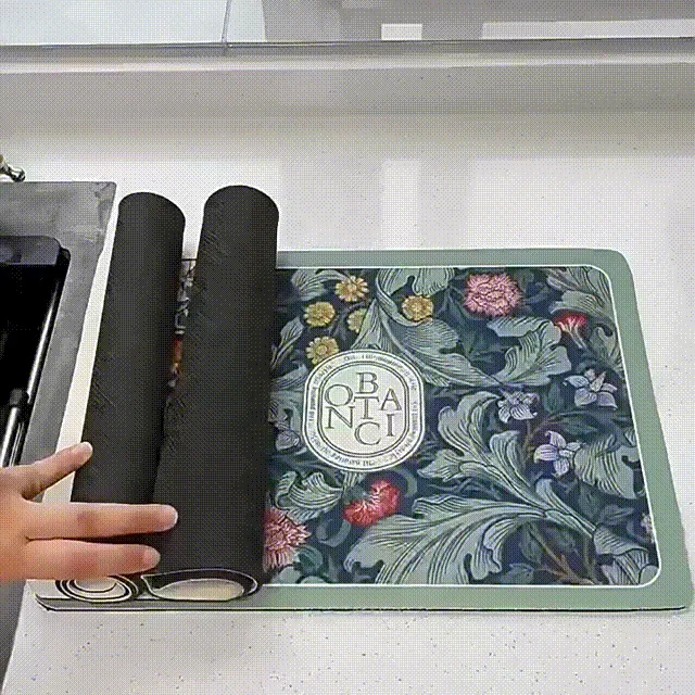 Kitchen worktop drying mat