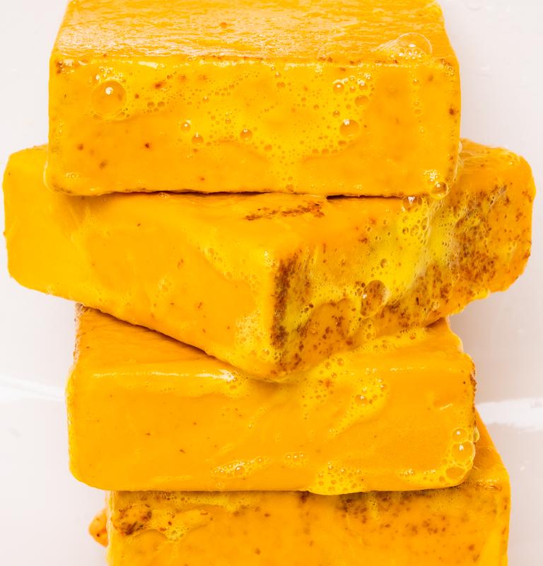 🔥Last Day Promotion 49% OFF-Lemon Turmeric & Kojic Acid Brighetning Soap