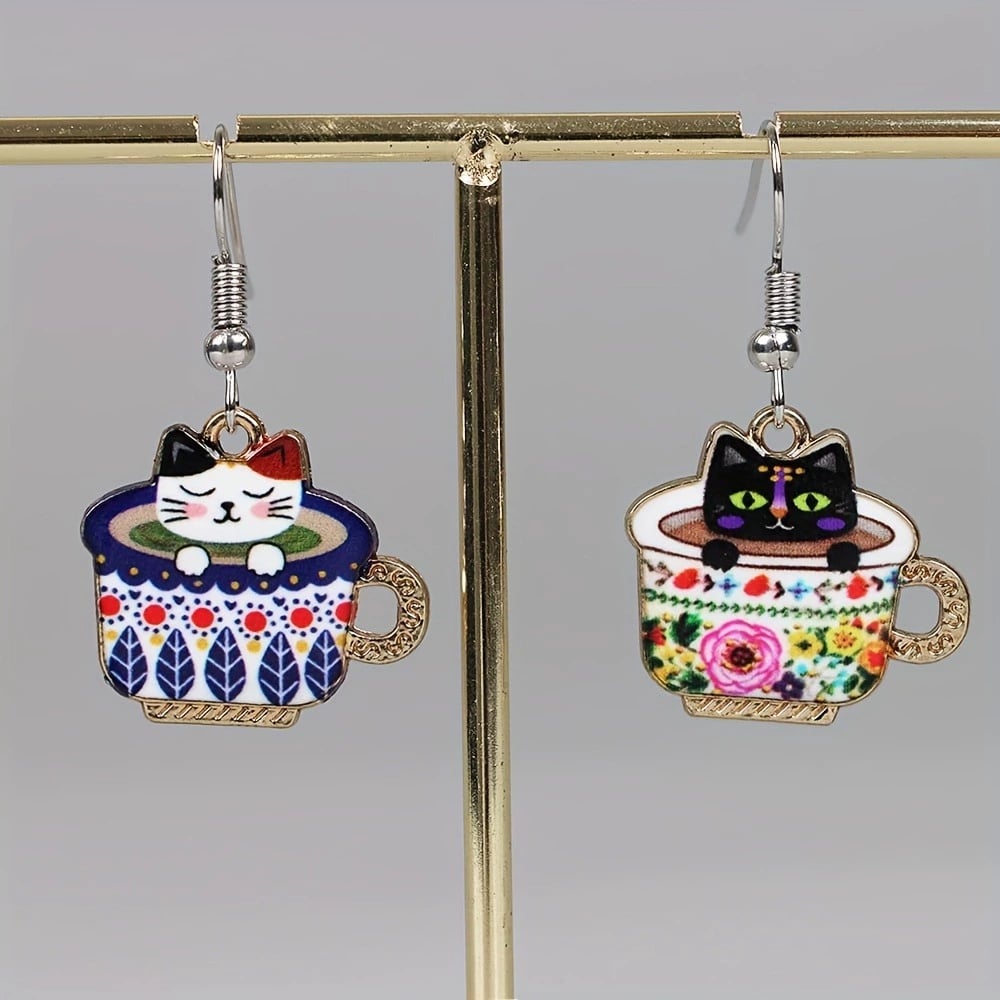 🐱Funny Cute Teacup Cat Dangle Earrings