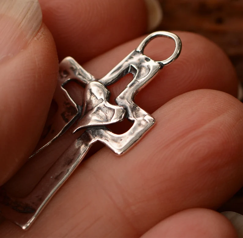 ✝️100% Handmade Silver Cross Healing Heart(𝐂𝐡𝐚𝐝 𝐒𝐦𝐢𝐭𝐡 𝐇𝐚𝐧𝐝𝐦𝐚𝐝𝐞®)