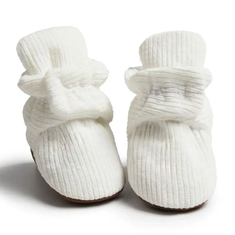 Winter Hook & Loop Cotton Sole Baby Socks Wholesale-JZ Baby