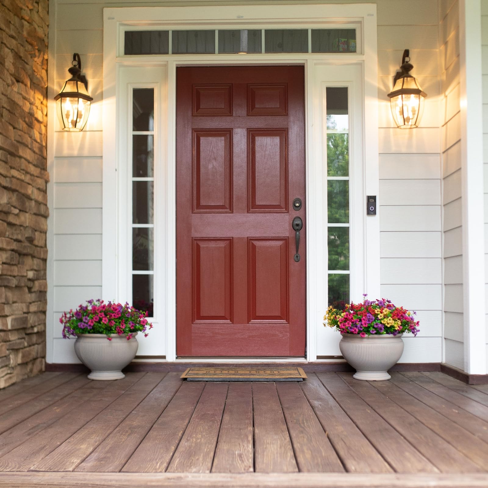 Outdoor Hanging Faux Silk Daisy with Eucalyptus 12 Bundles - 14”