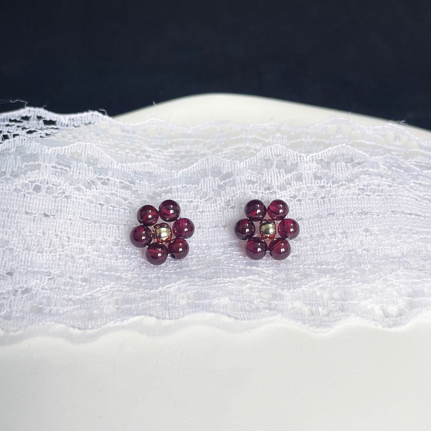Garnet Blossoms Simple Ear Studs
