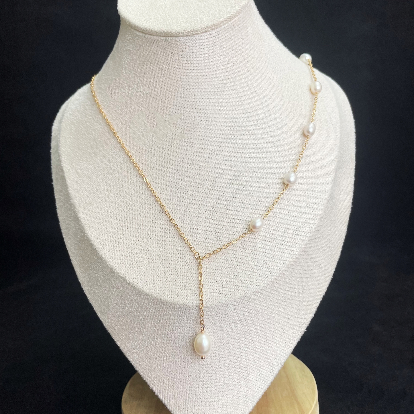 Y-Lariat Freshwater Pearls Necklace