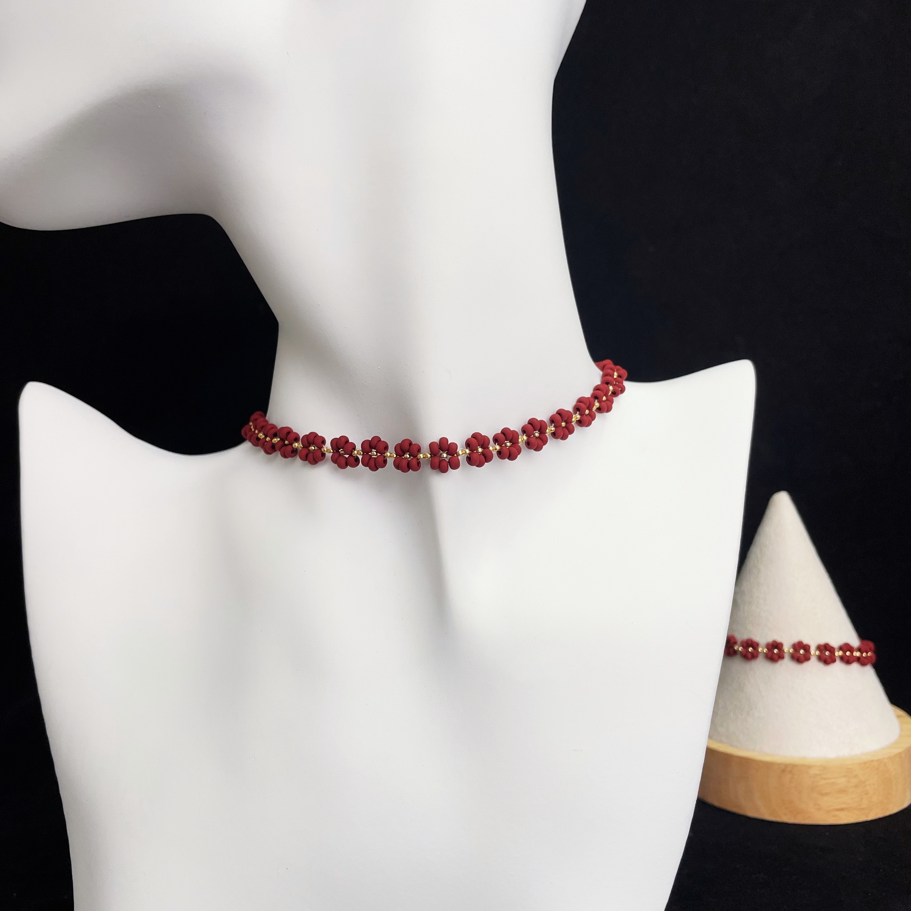 Red Velvety Beads Flowers Choker