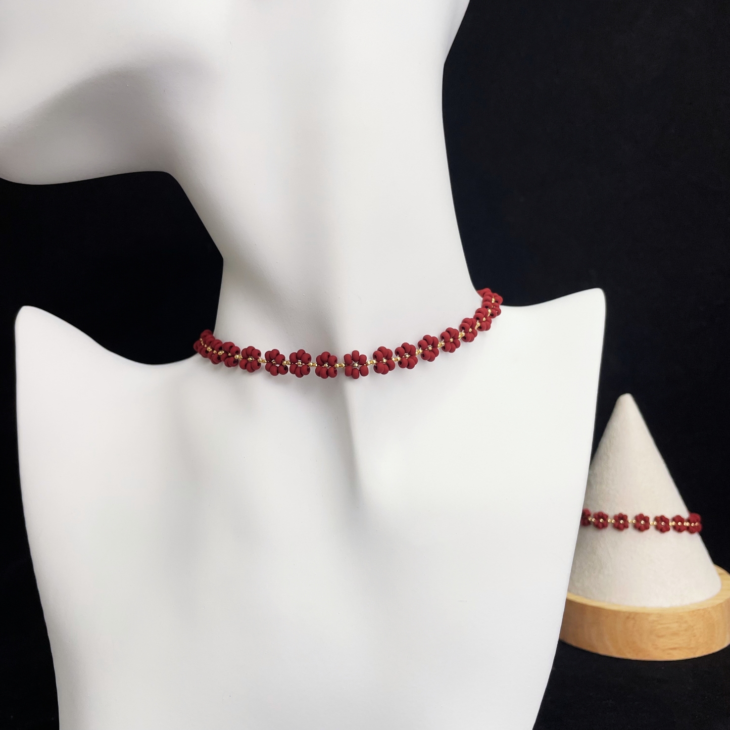 Red Velvety Beads Flowers Choker