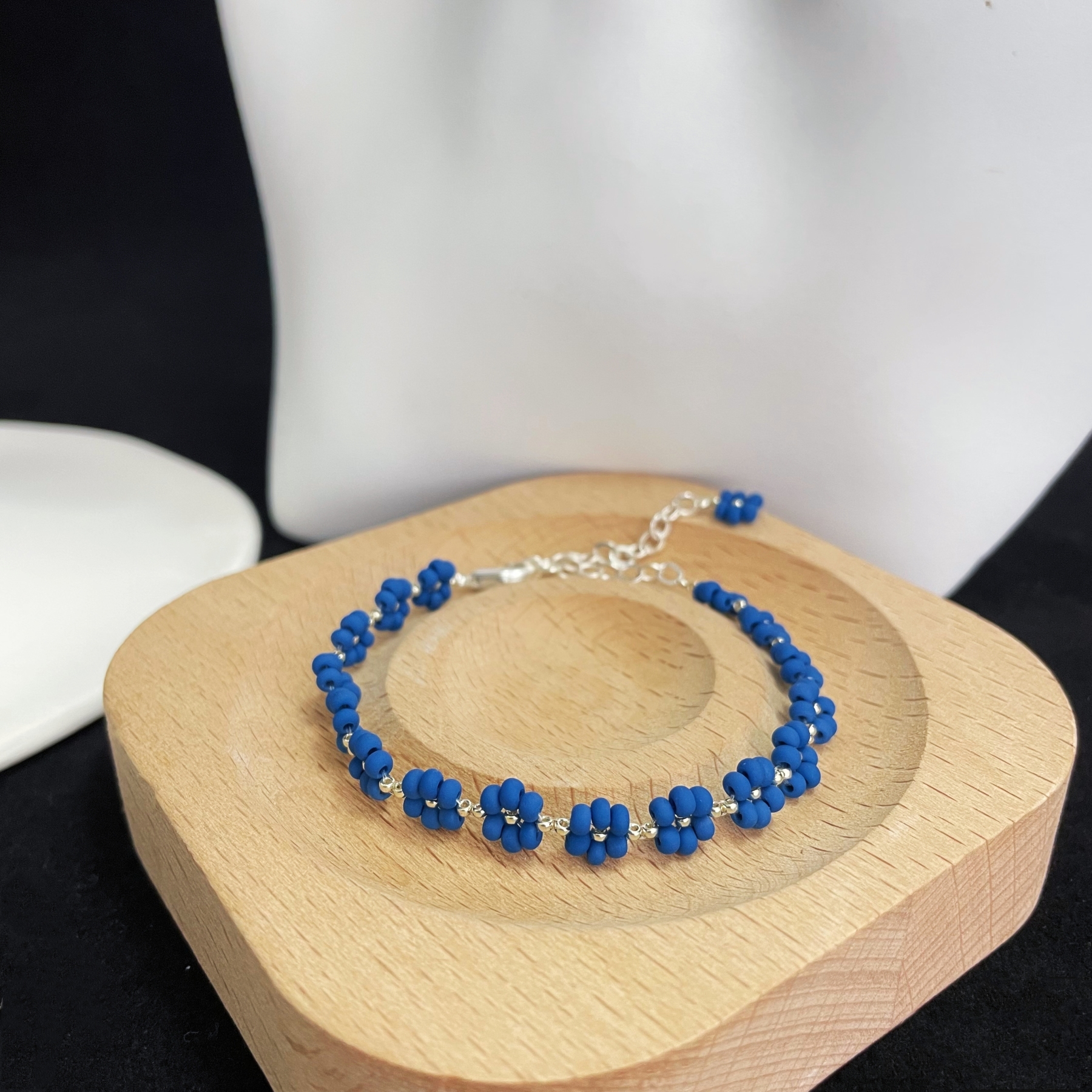 Royal Blue Velvet Bead Flowers Bracelet