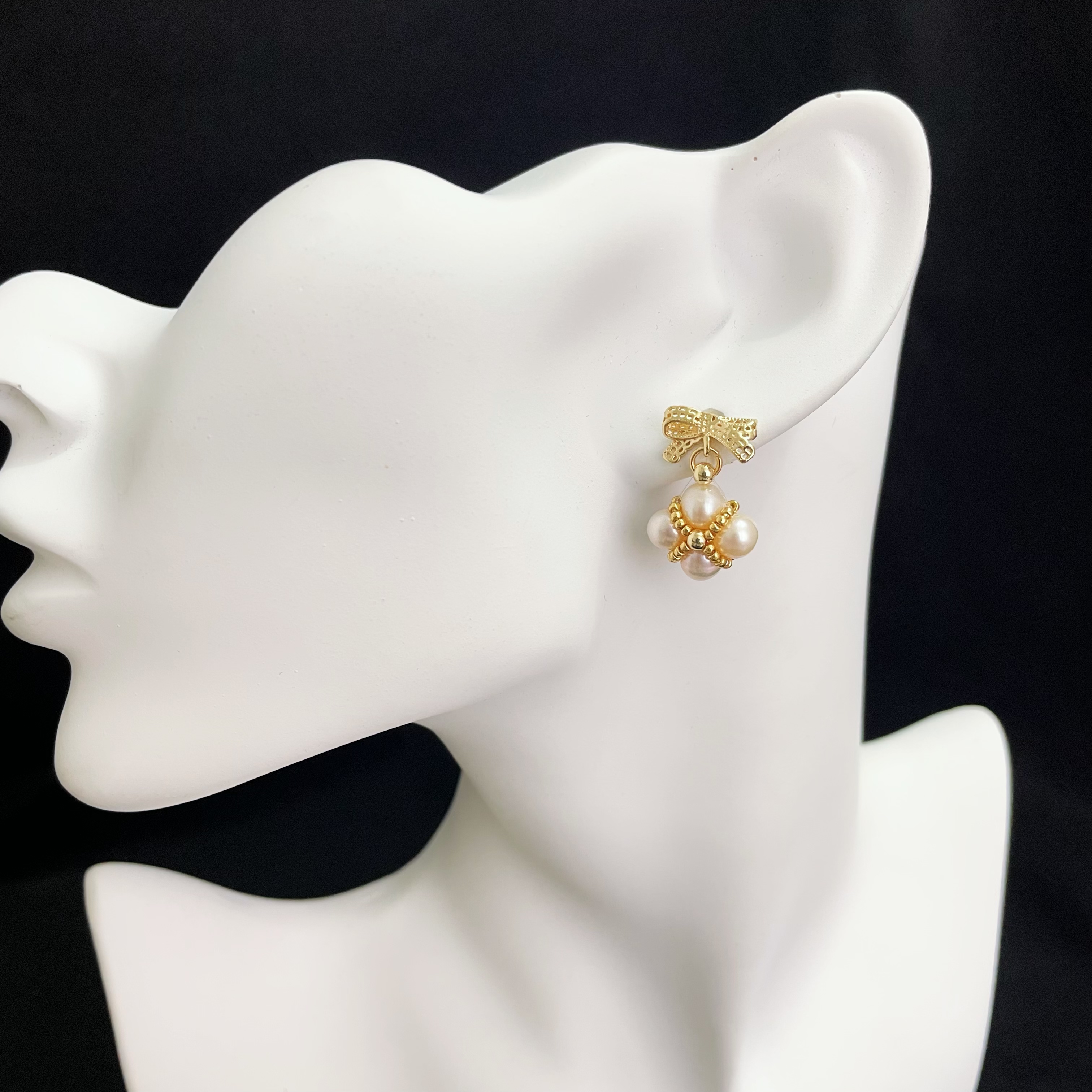 Bow Ear Studs with Freshwater Pearl Four-Leaf Clover Dangles