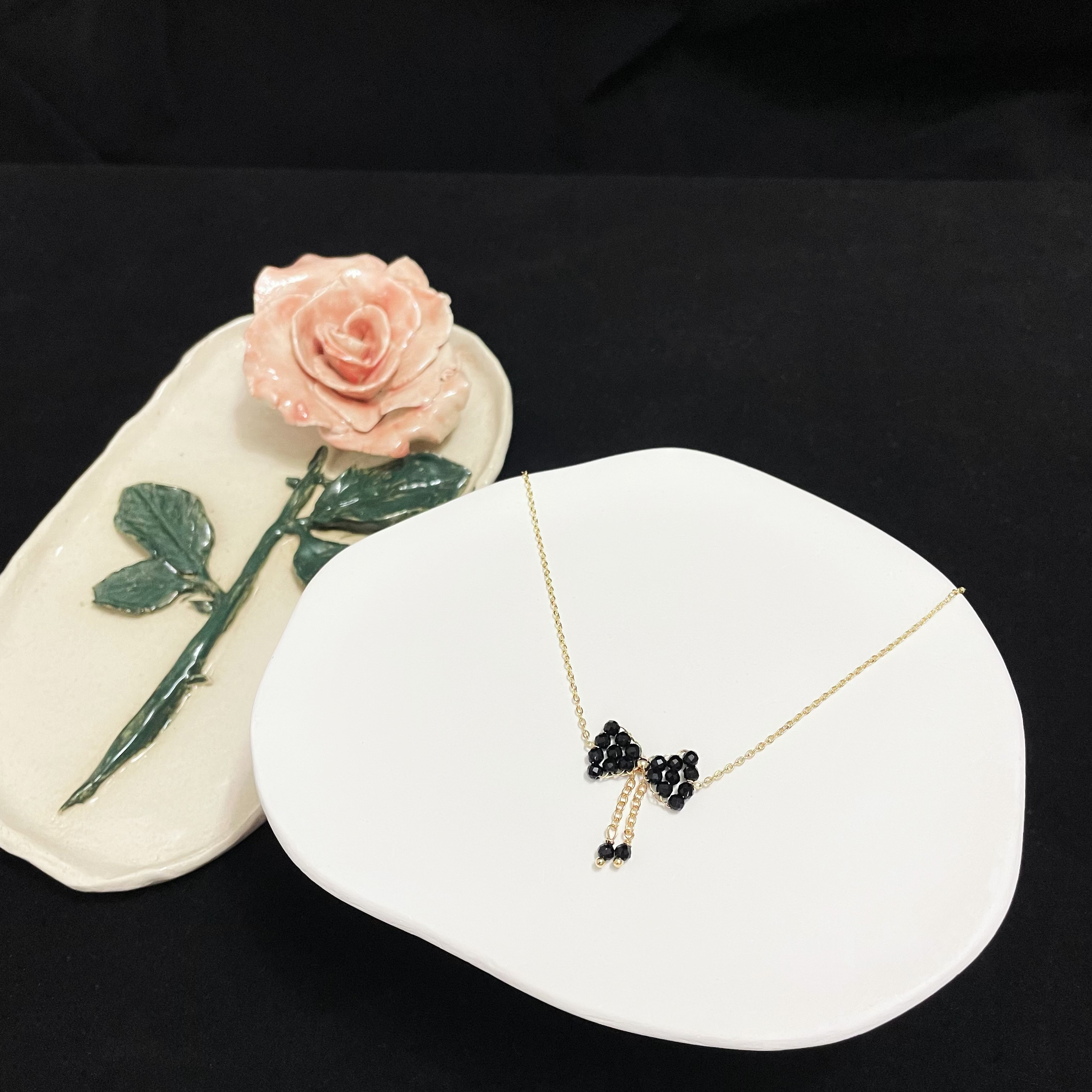 Charming Woven Black Spinel Bow Necklace