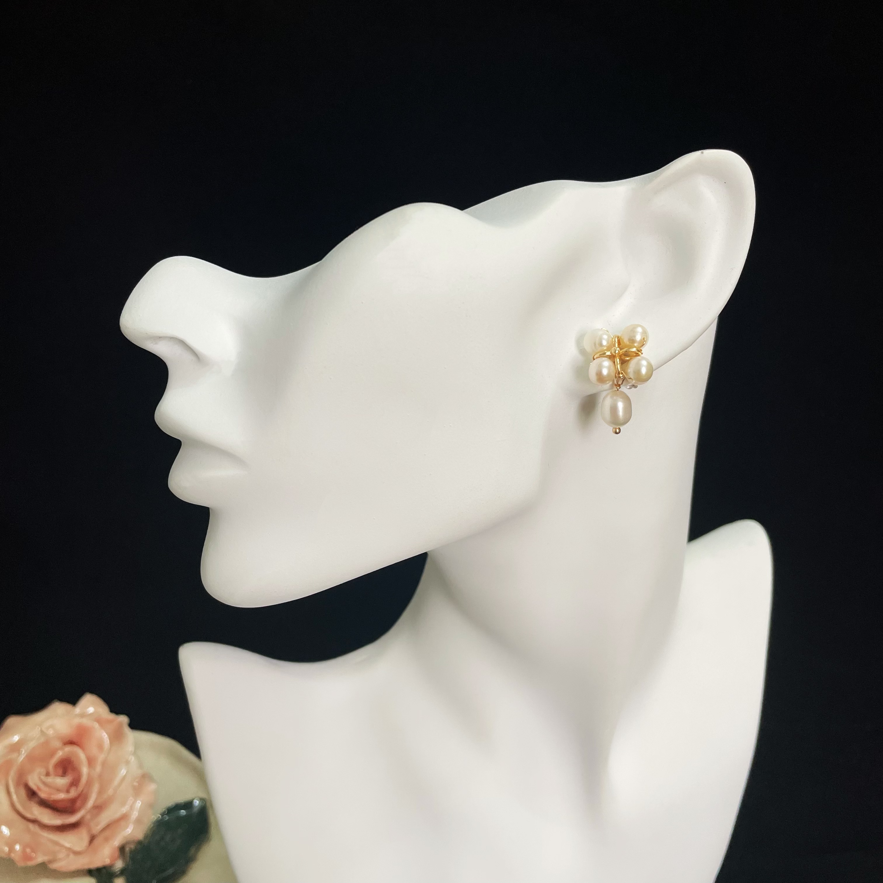 Four-Leaf Pearl Earring Studs with Water Drop Pearl Dangle 