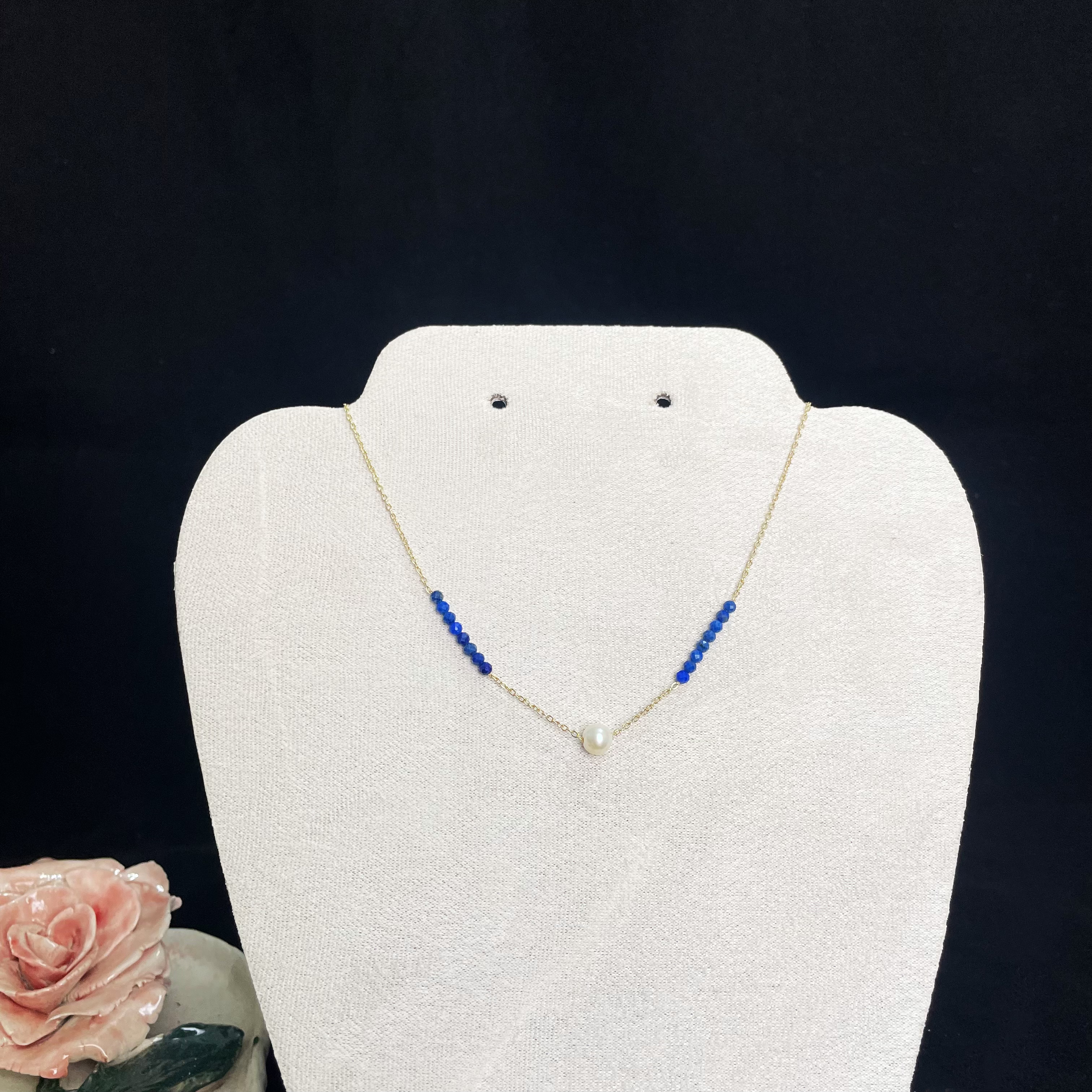 Slidable Pearl and Lapis Lazuli Beaded Necklace