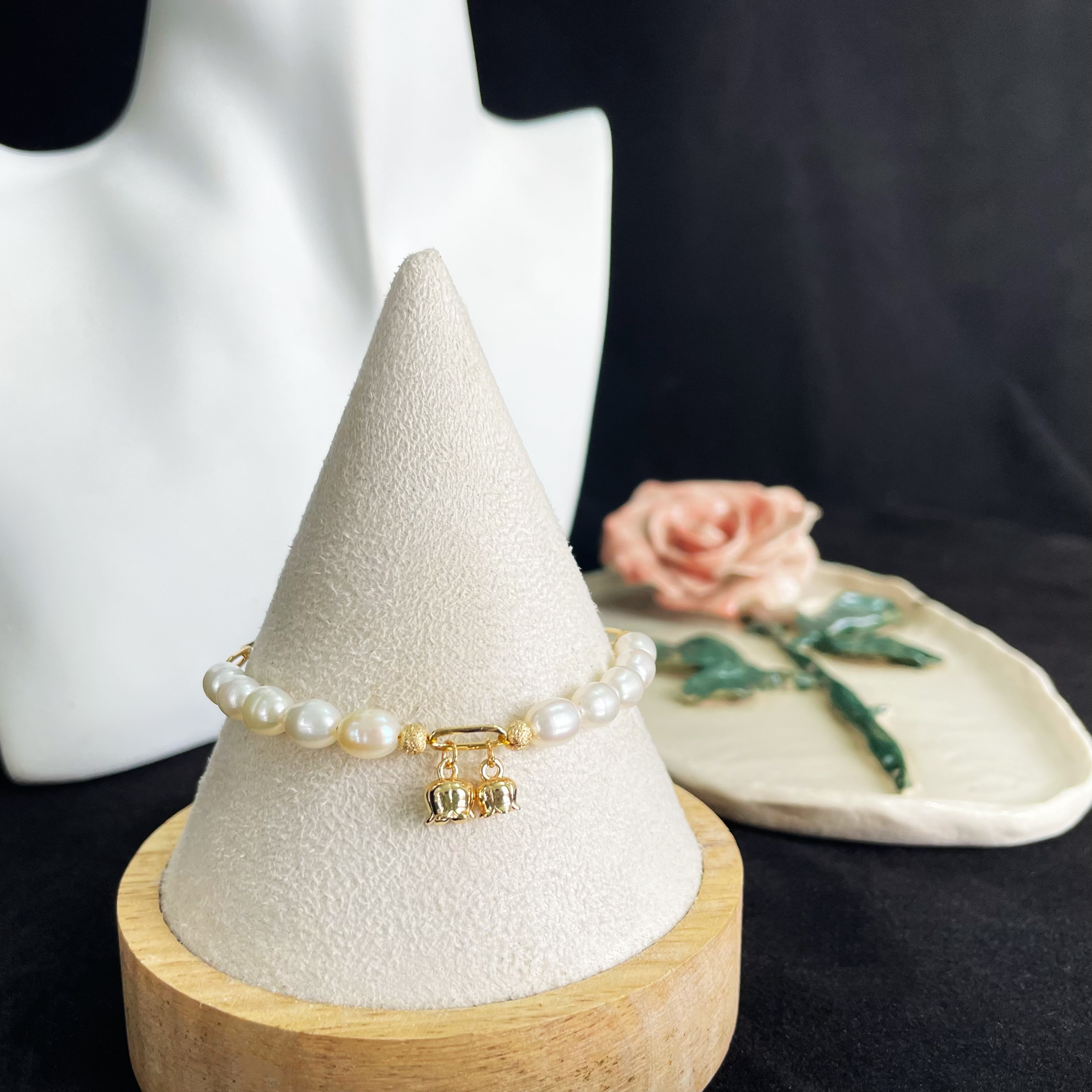 Pearls with Lily-of-the-Valley Paperclip Chain Bracelet