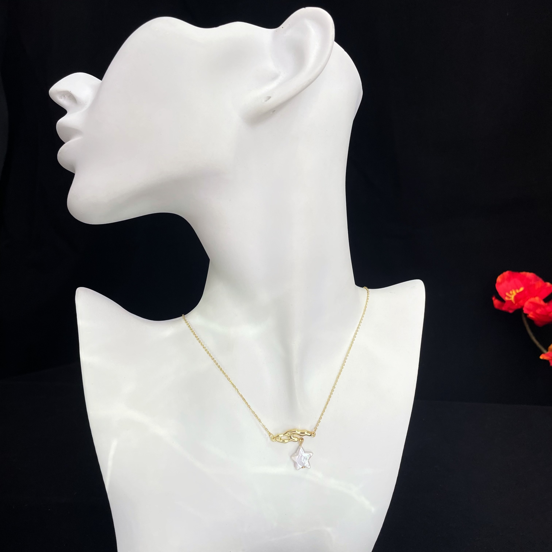 Magic Baroque Star Hanging on Branch Necklace