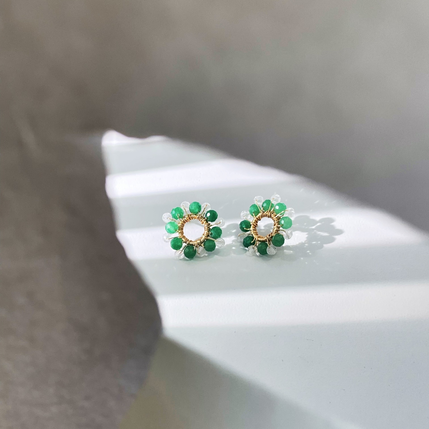 Elegant Sunflower-Inspired Ear Studs with Green Aventurine and Clear Quartz