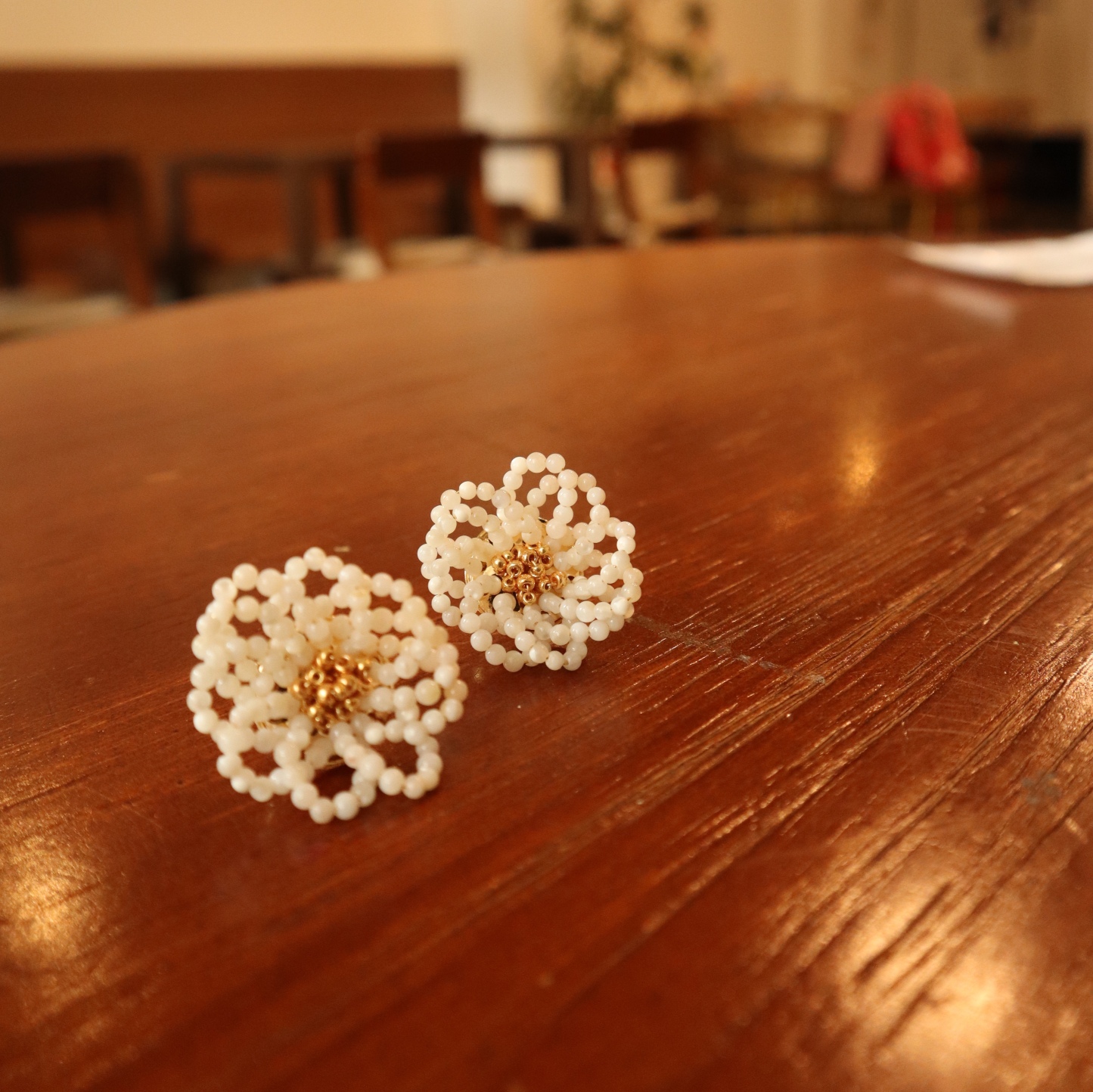 Elegant Trochus Shell Beads Camellia Stud Earrings