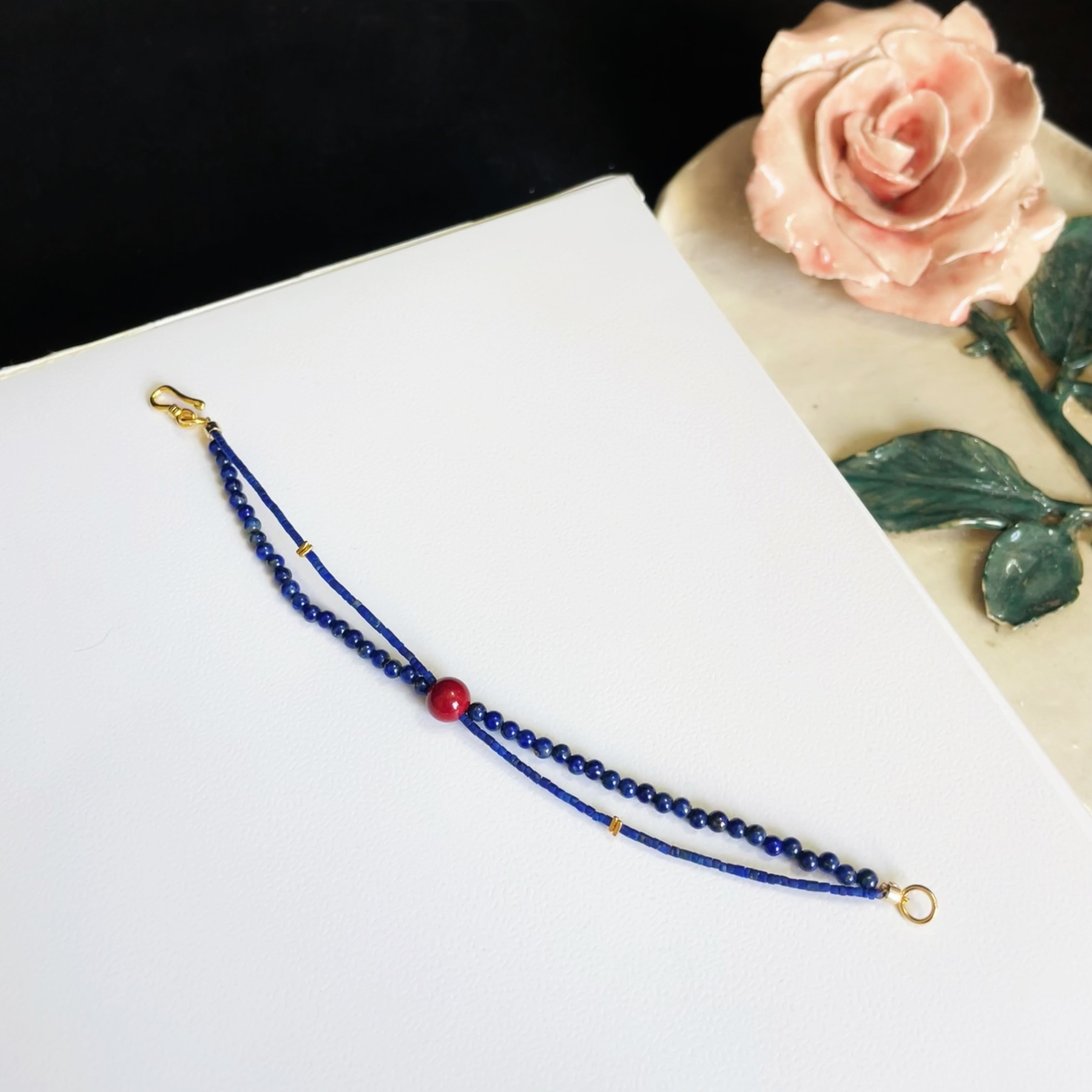 Dual Lines Lapis Lazuli Beads Bracelet with Cinnabar Center