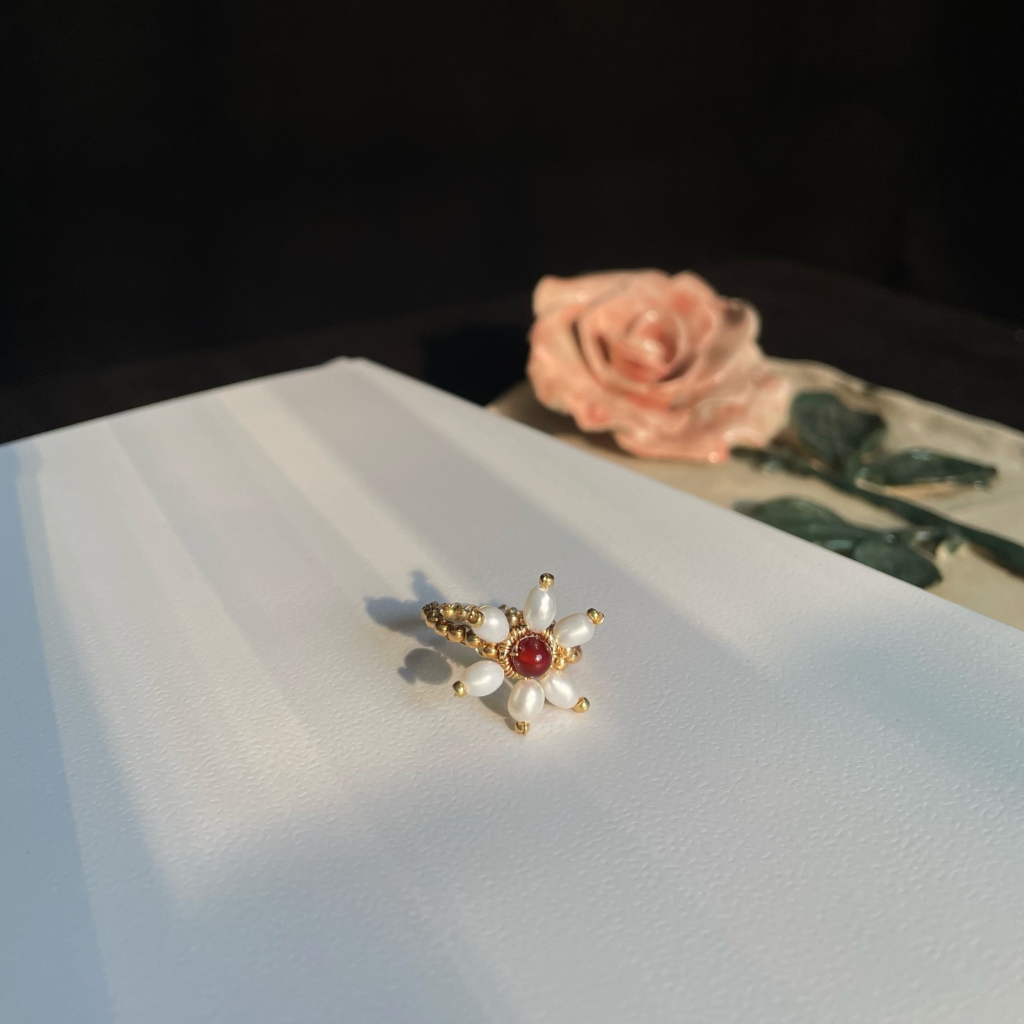 Six Petals Pearls Flower Ring with Red Agate Core 