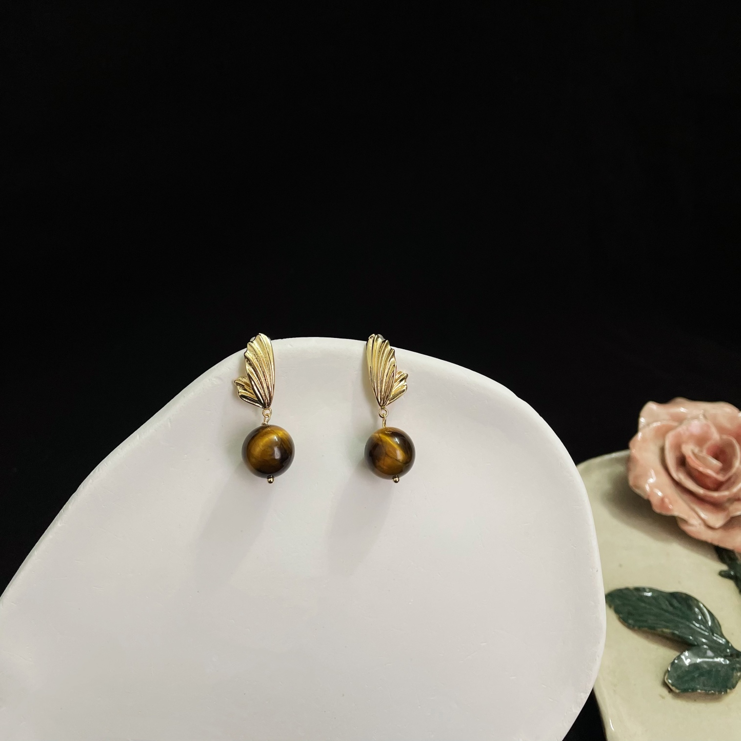 Gold-Plated Wing Hanging with Tiger's Eye Earrings 