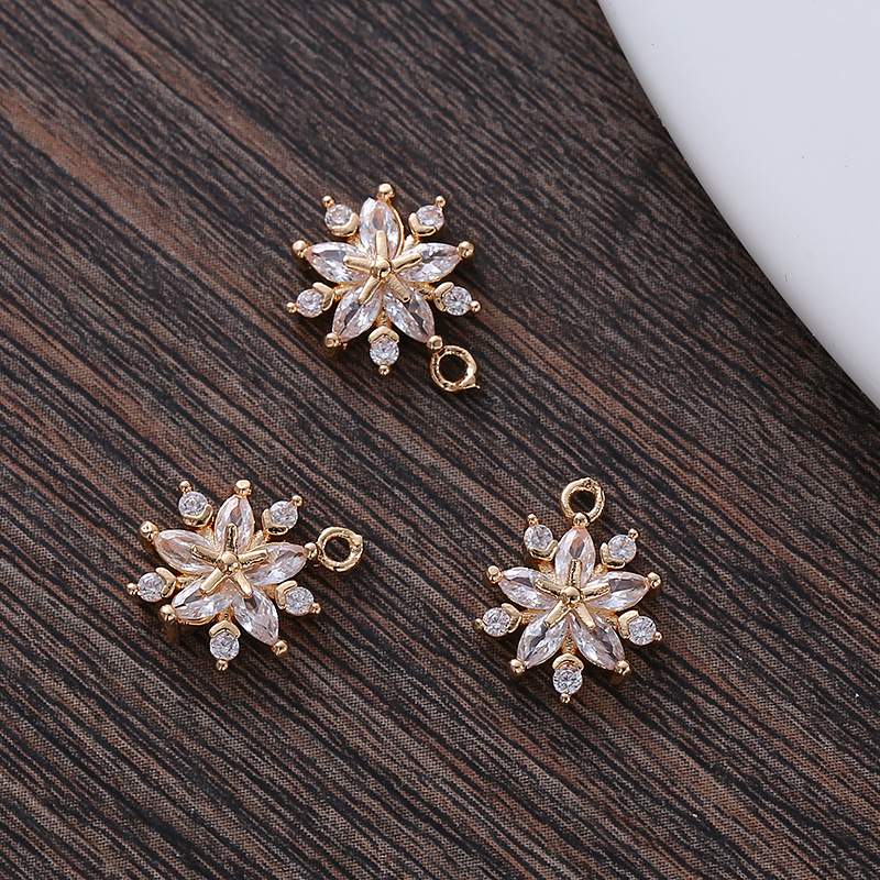  11*9mm Colored Zircon Snowflake Charm Pendant 