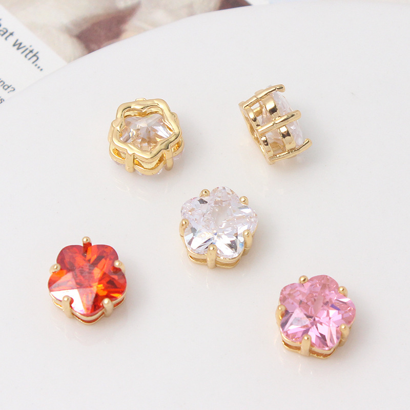 10mm Colored Zircon Claw Inlaid with Plum Flower Spacer Bead