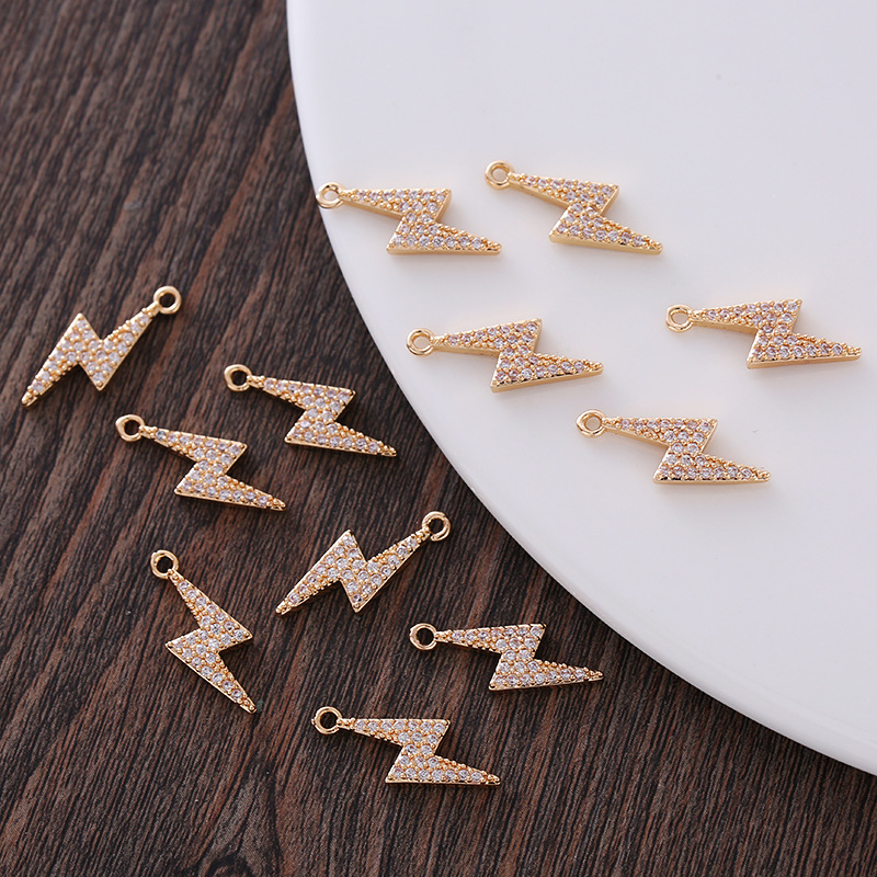 6*18mm Zircon Lighting Charm Pendant