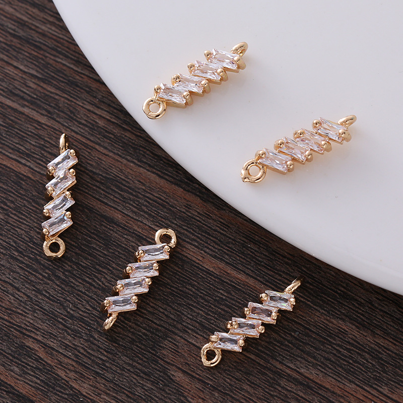  18*4.5mm Zircon Rectangle Arrangement Strip Charm Pendant