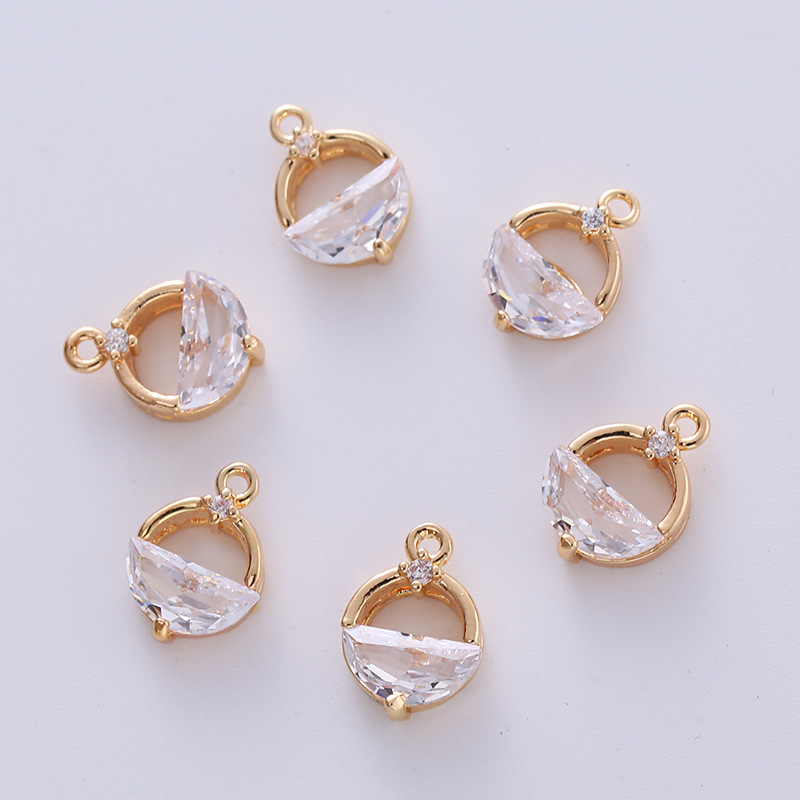 11*8mm Zircon Clear Spring Water Charm Pendant
