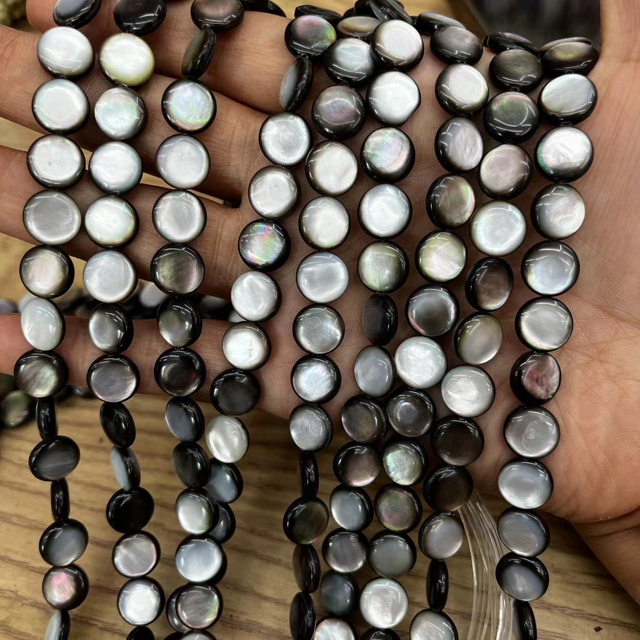 Natural Gemstone Deep Sea Black Shell Cambered Surface Coin beads