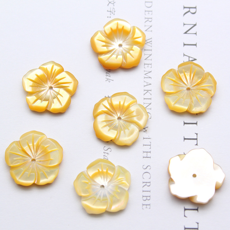 Flowers Carved from Natural Shell 1 Piece