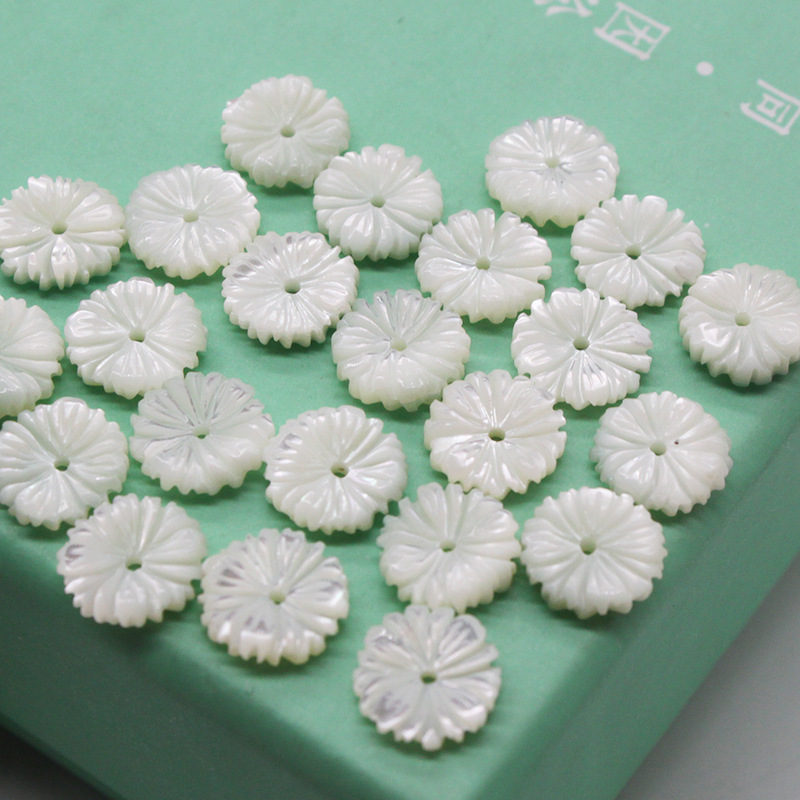 Flowers Carved from Natural Shell 1 Piece