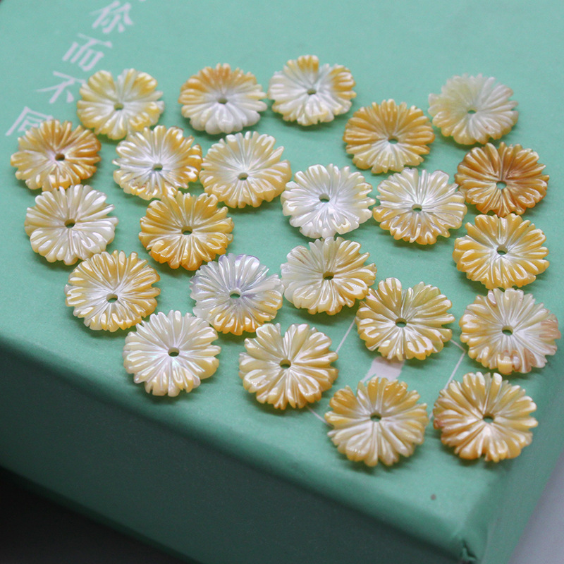 Flowers Carved from Natural Shell 1 Piece