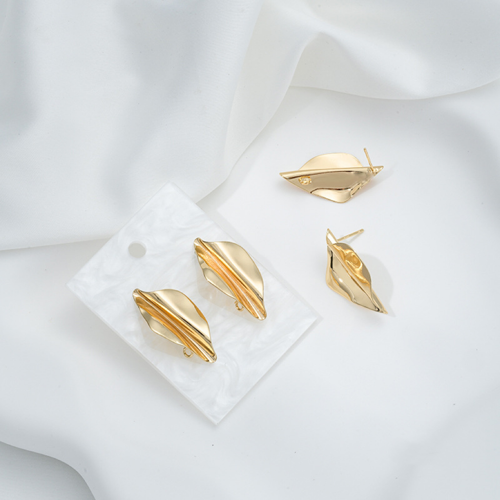 14k Gold Plated Leaf Shaped Earring Studs Accessory