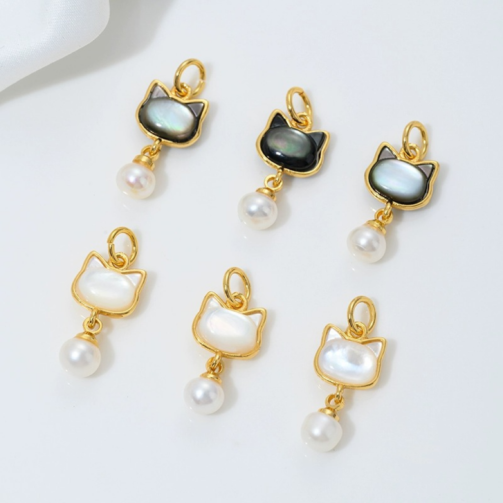 Black and White Natural Shell Carved Cat Theme Pendant Jewelry Charms