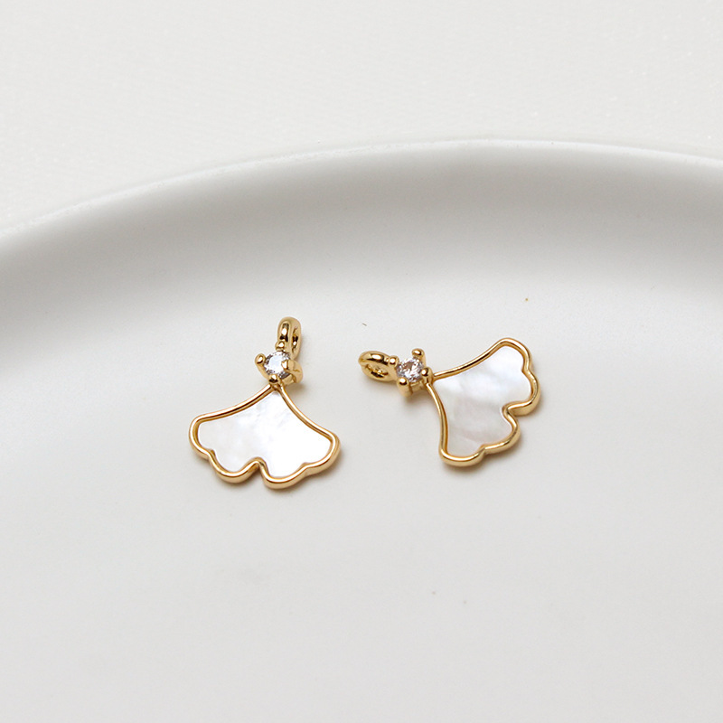 Natural White and Black Shell Inlaid Pendant Jewelry Charms