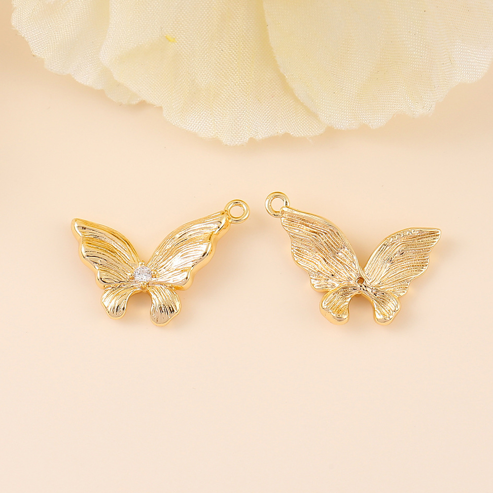 20*15mm 14k Gold Plated Copper Exquisite Butterfly Charm Pendant-likayjewel