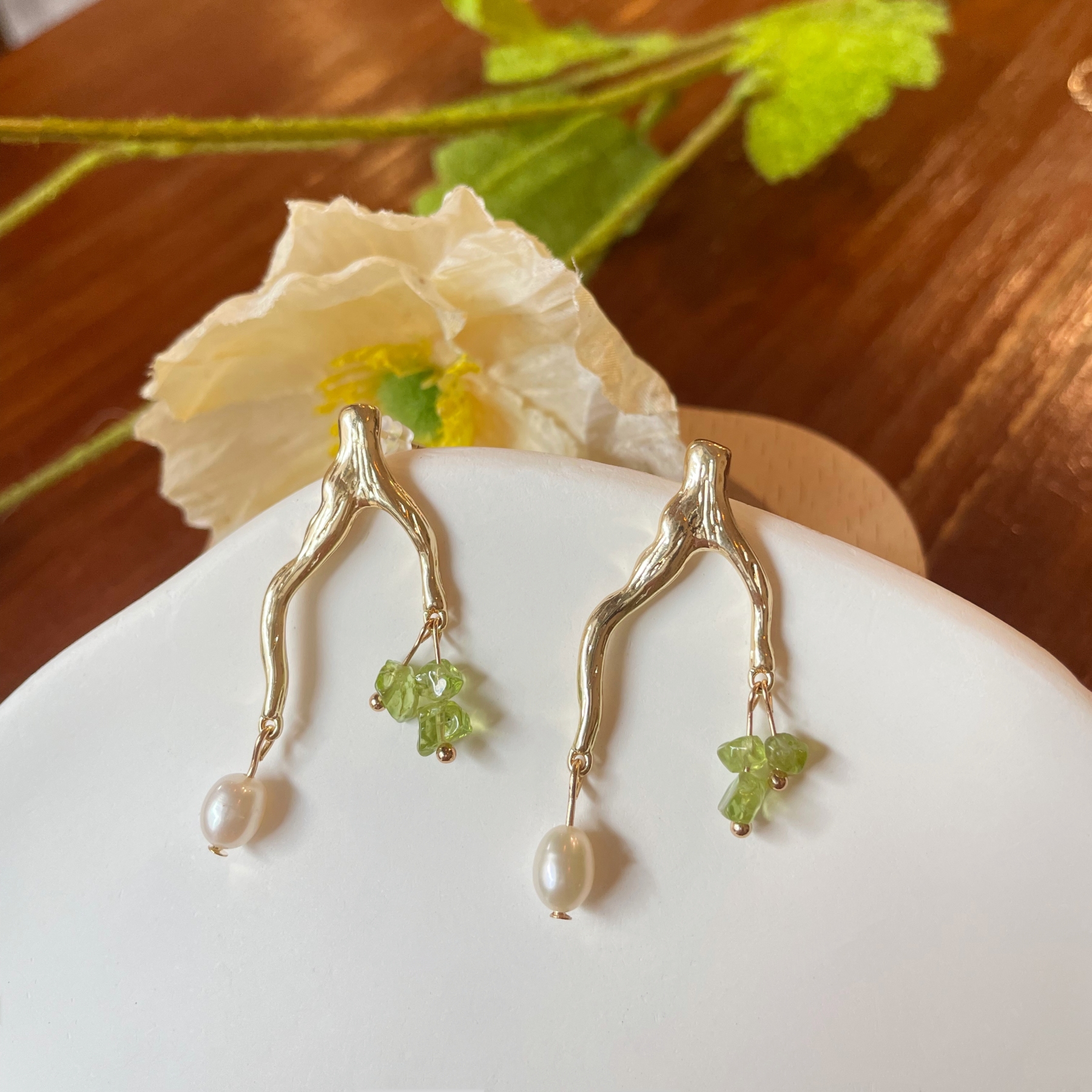 Freshwater Pearl and Peridot Branch Earrings: Spring's verdant waltz