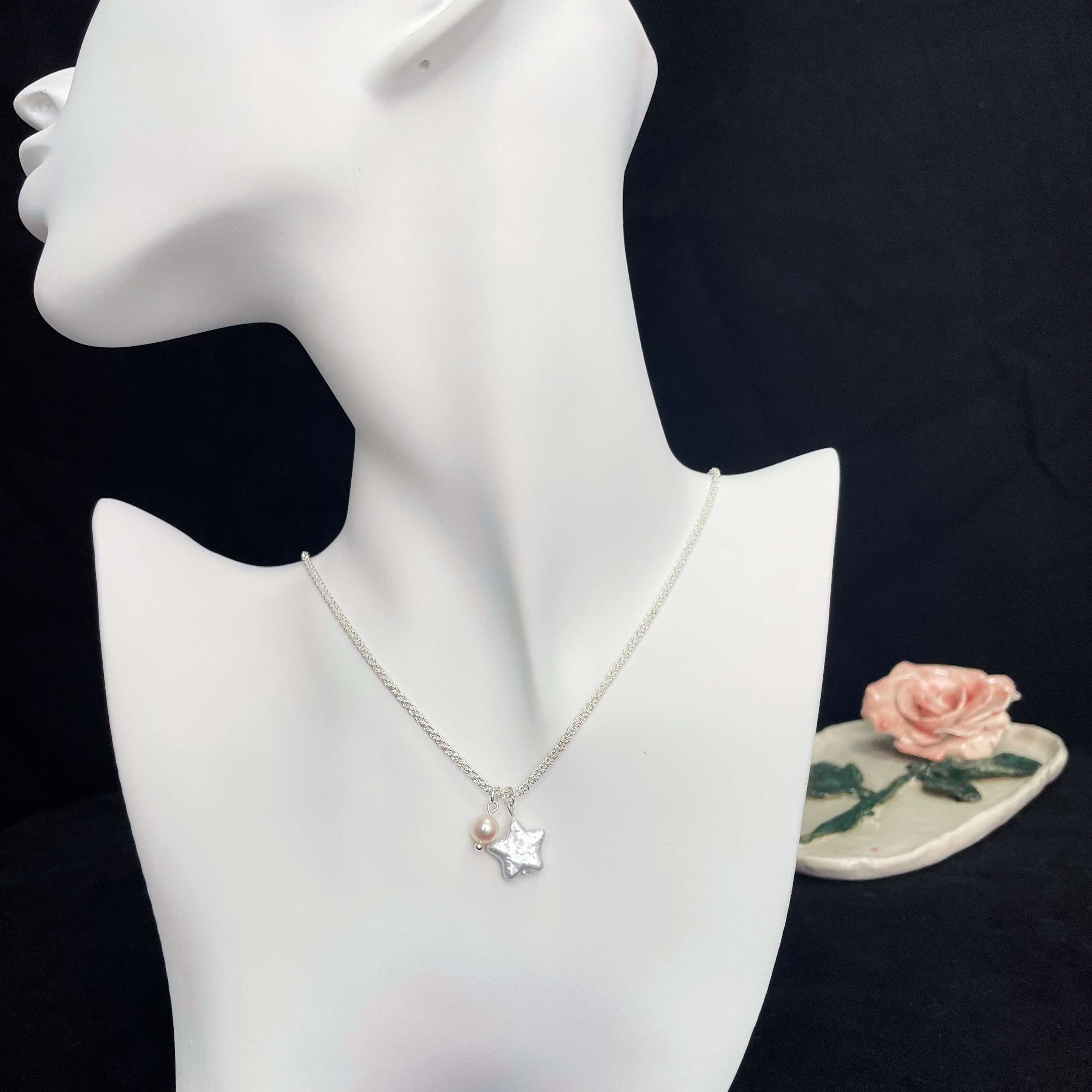 Shimmering Baroque Star Pearl Silver Necklace Starry Elegance