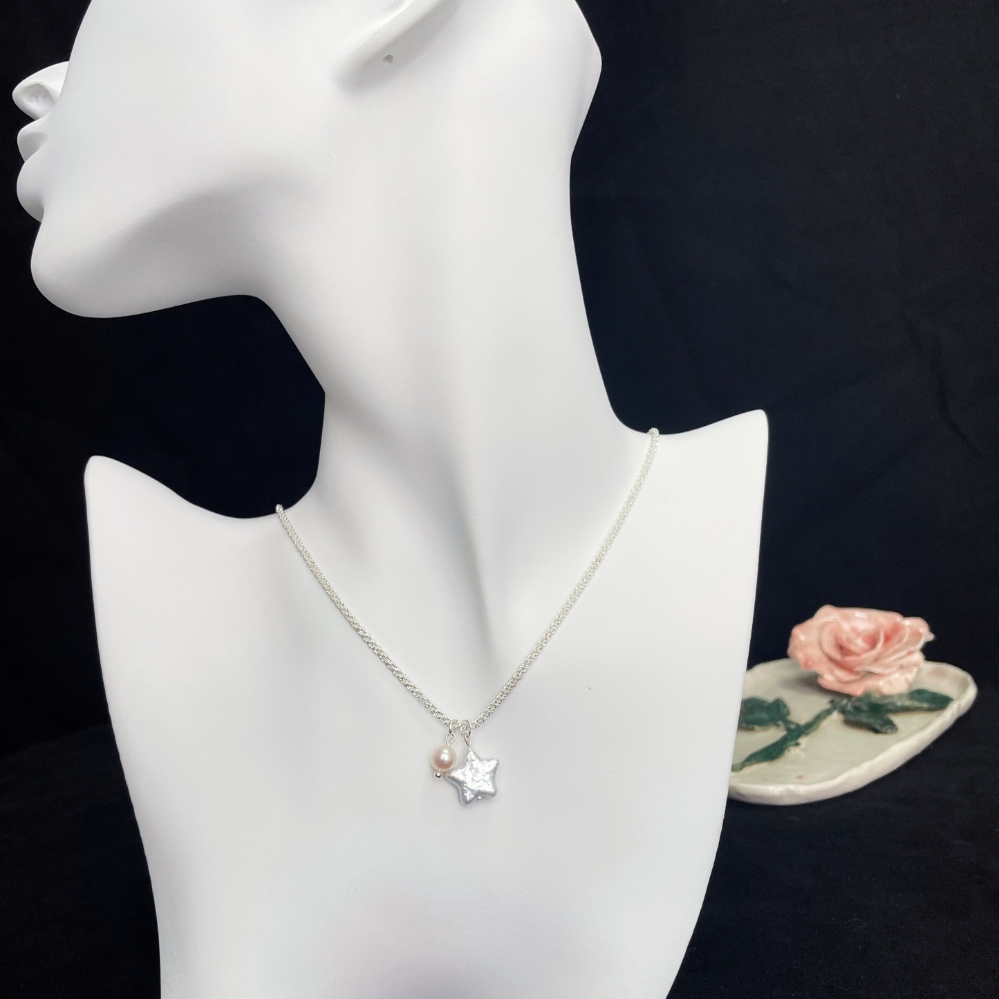 Shimmering Baroque Star Pearl Silver Necklace Starry Elegance