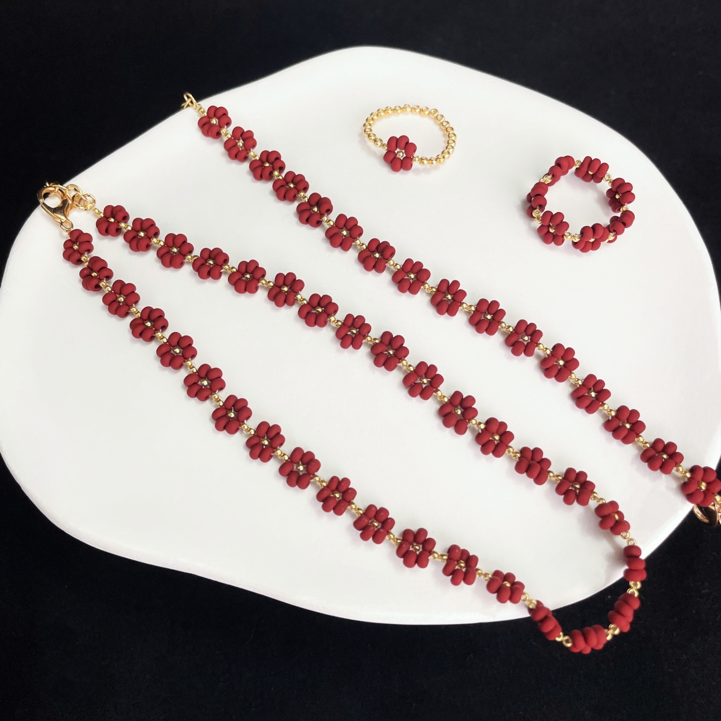 Red Velvety Beads Flowers Choker