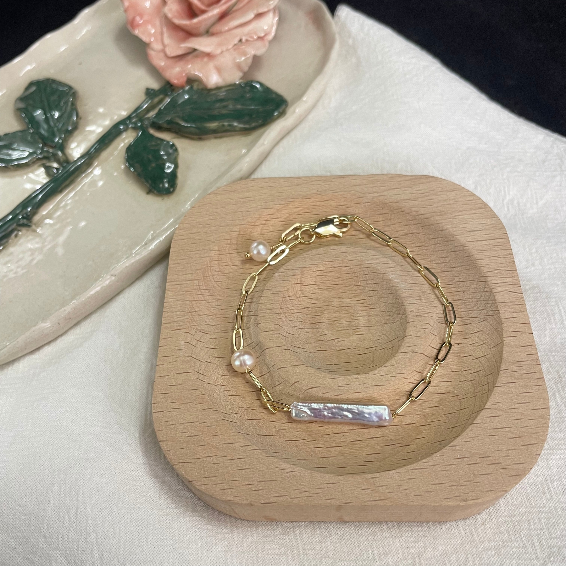 Baroque Pearl Bar Square Chain Bracelet