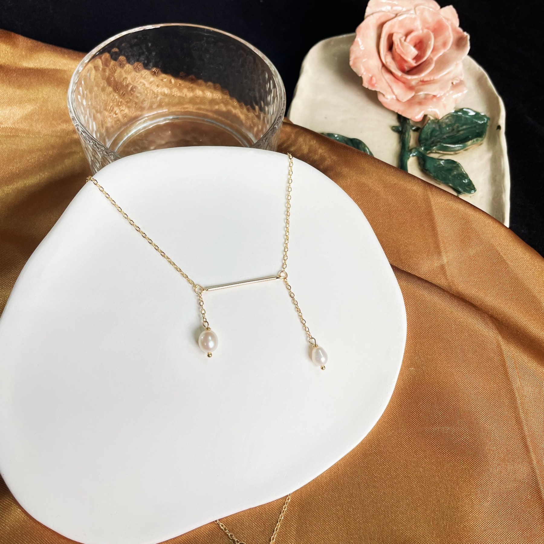 Elegance in Motion - Lever-Center Necklace with Dual Hanging Pearls