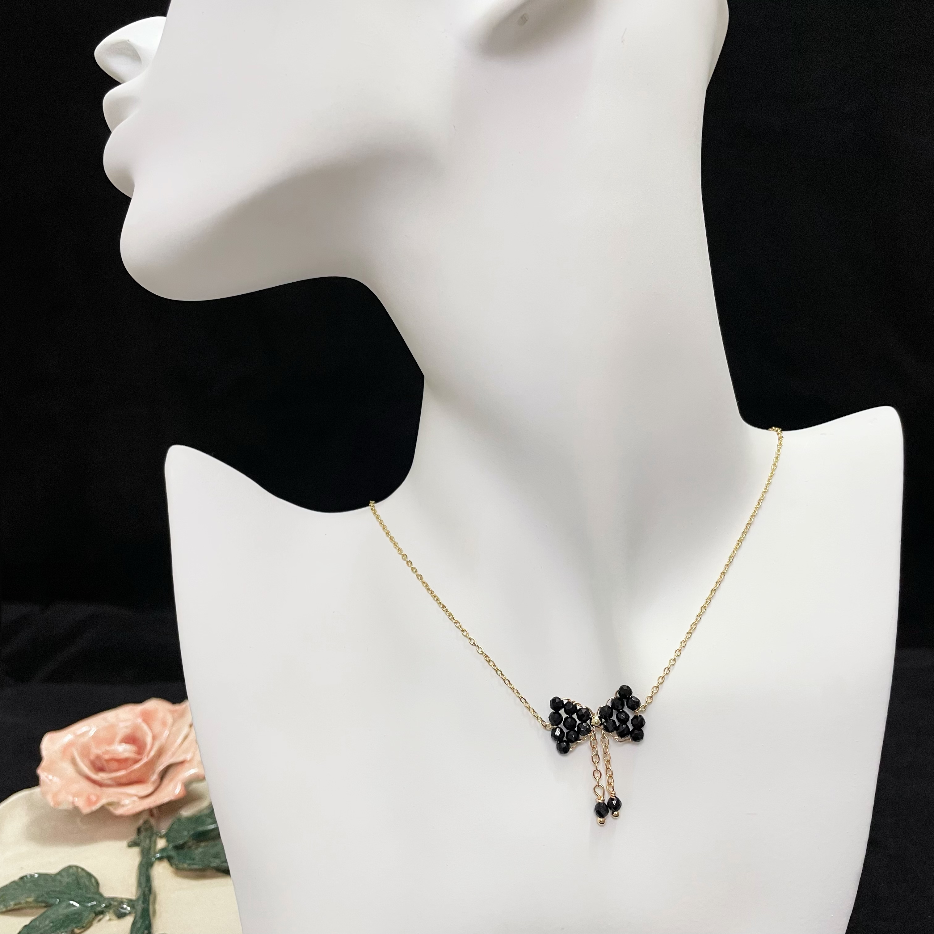Charming Woven Black Spinel Bow Necklace