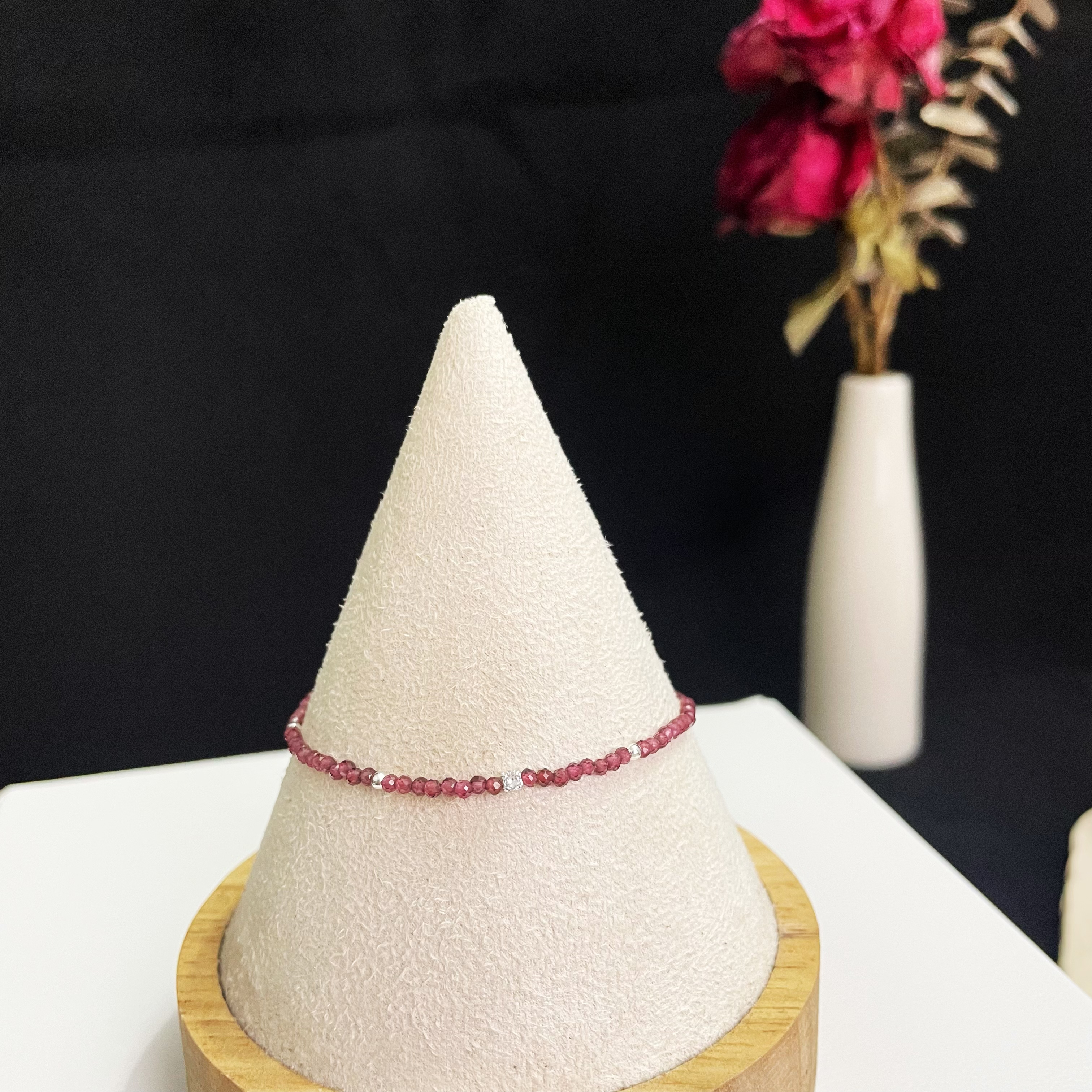  Passion & Elegance 2mm Garnet Faceted Beads Thin Bracelet