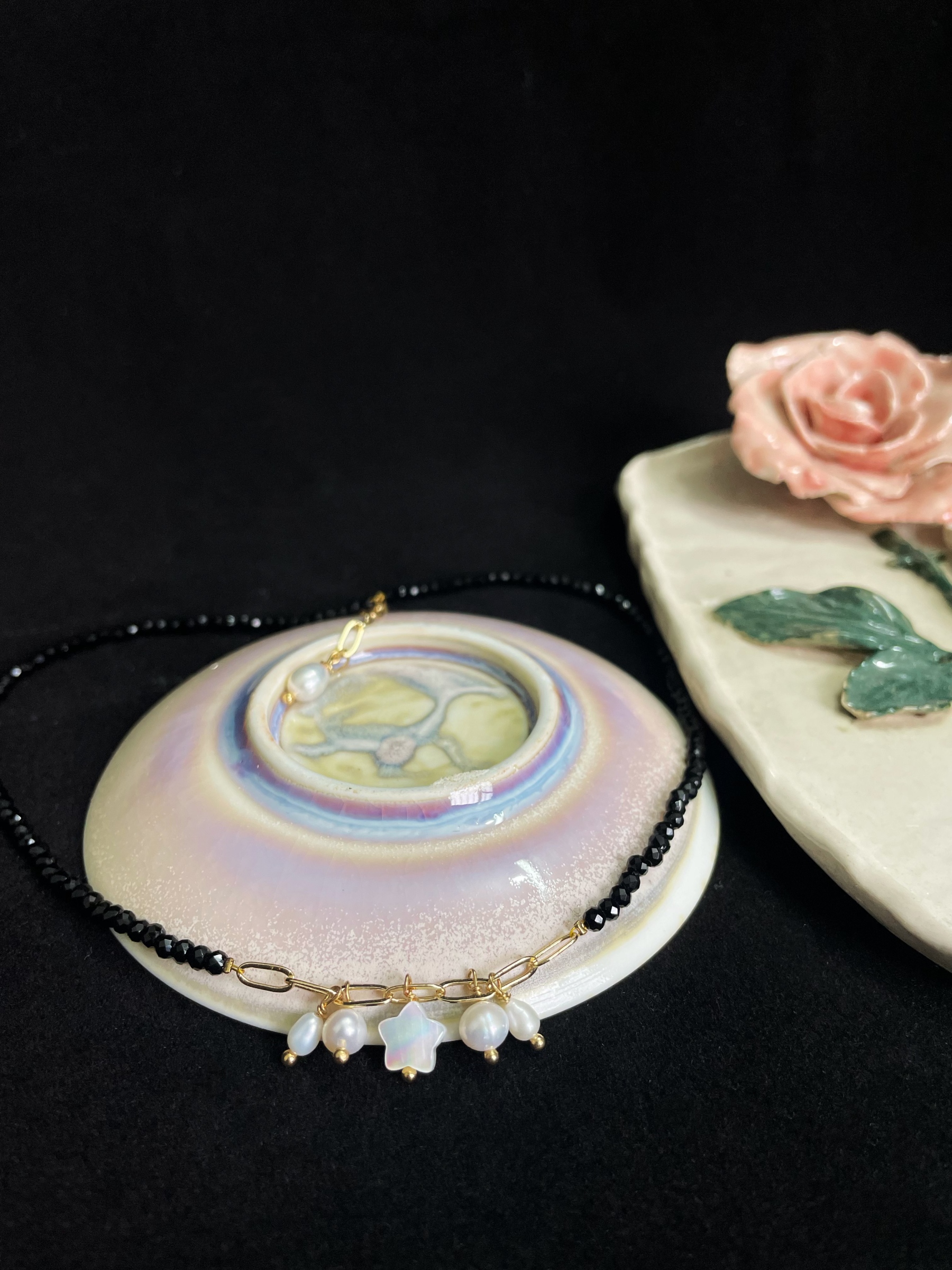 Elegant Black Spinel Faced Beads Necklace with Mother-of-Pearl Star and Pearls