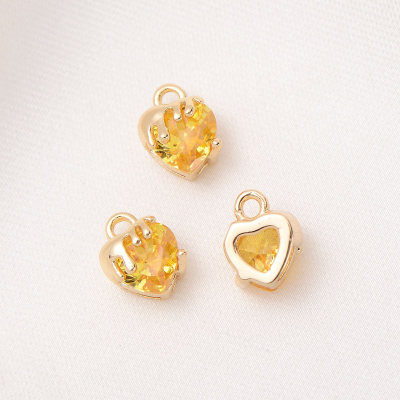 6.7*8.5MM Colored Zircon Inlaid Heart Pendant Jewelry Charm