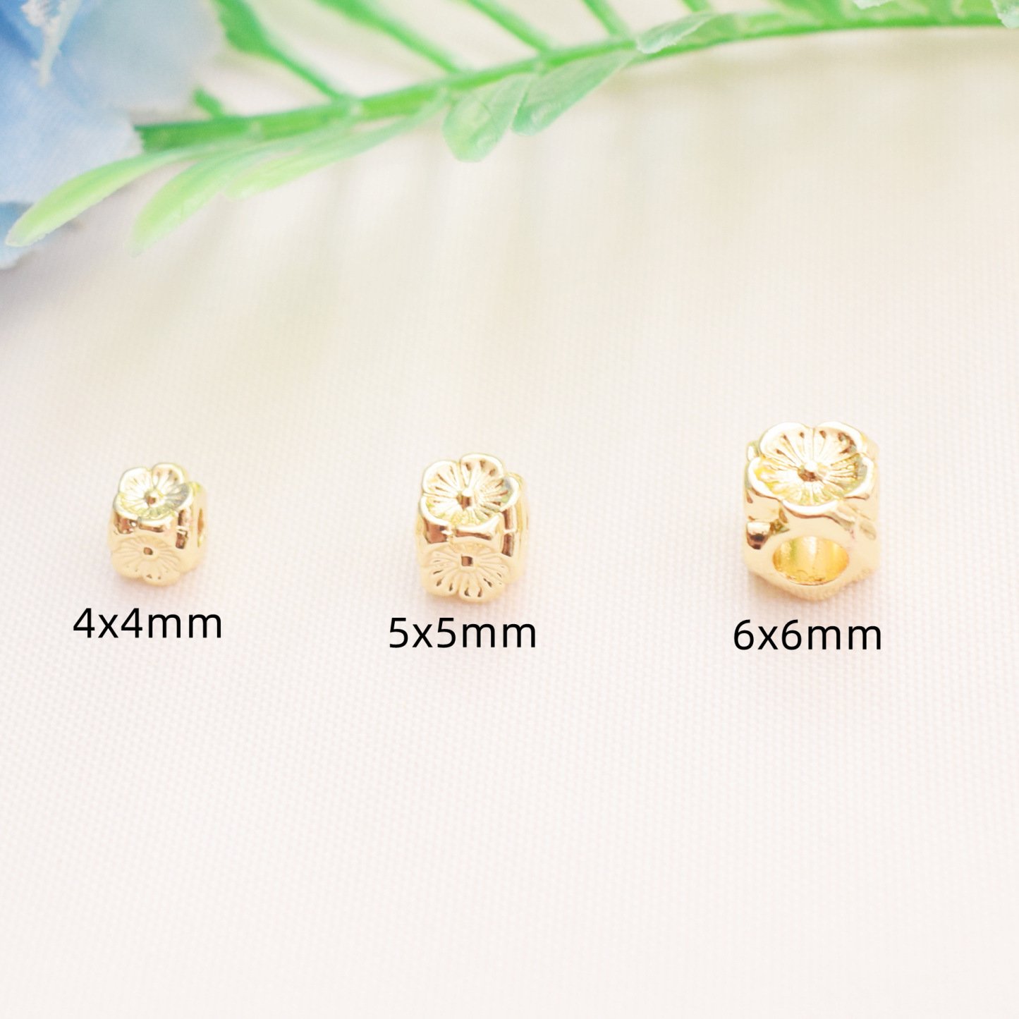 Four Sides Peach Blossom Cube Spacer Beads 10pcs