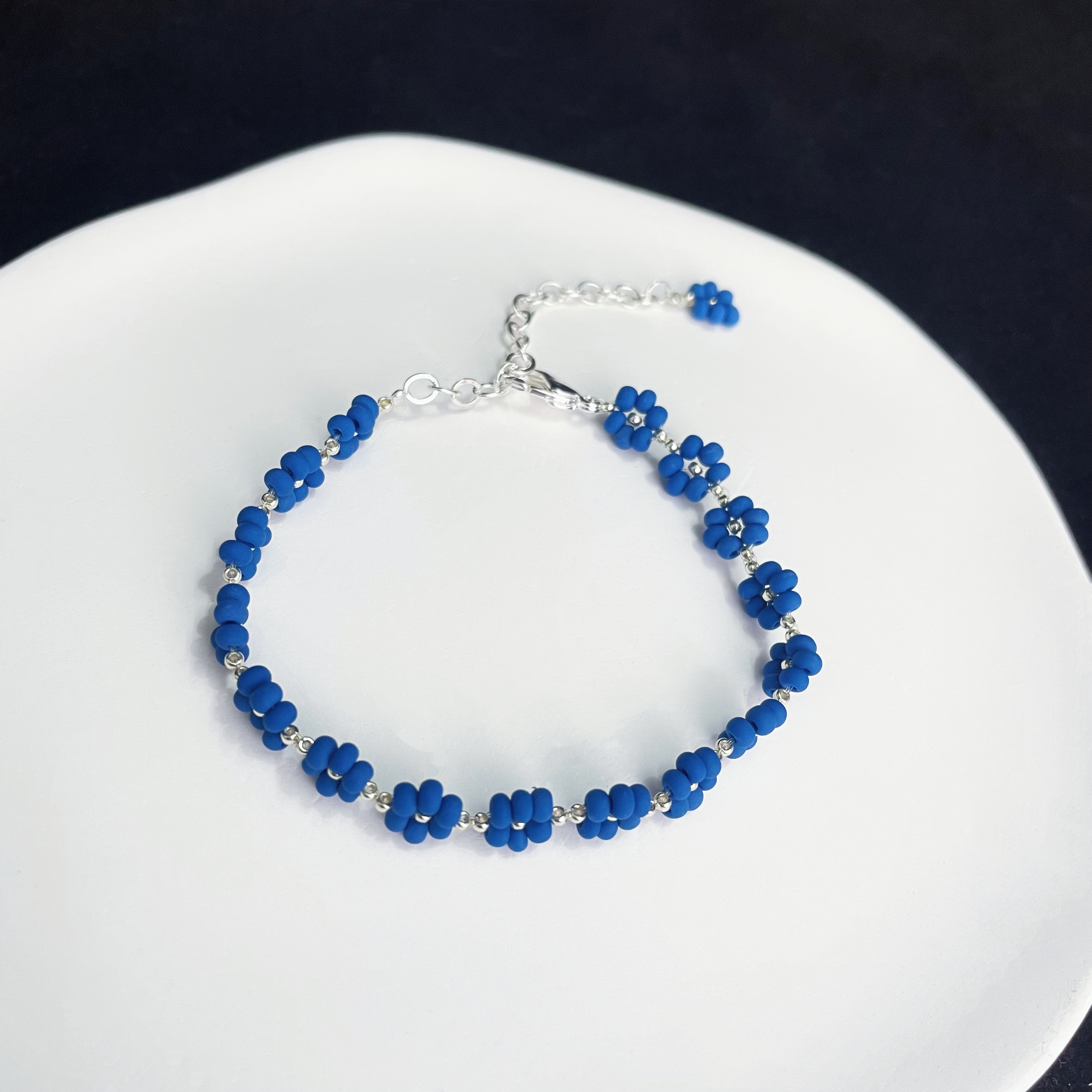 Royal Blue Velvet Bead Flowers Bracelet