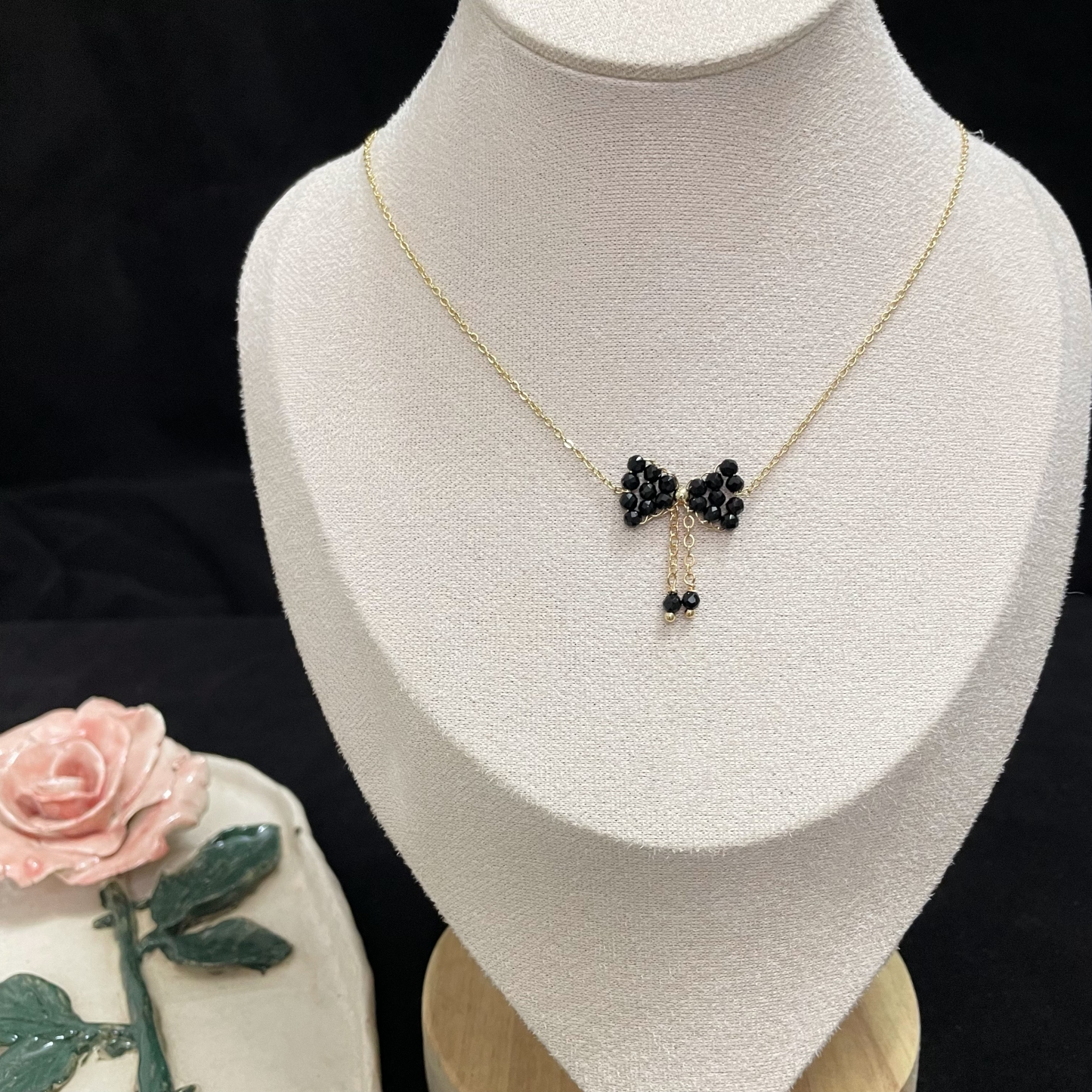 Charming Woven Black Spinel Bow Necklace