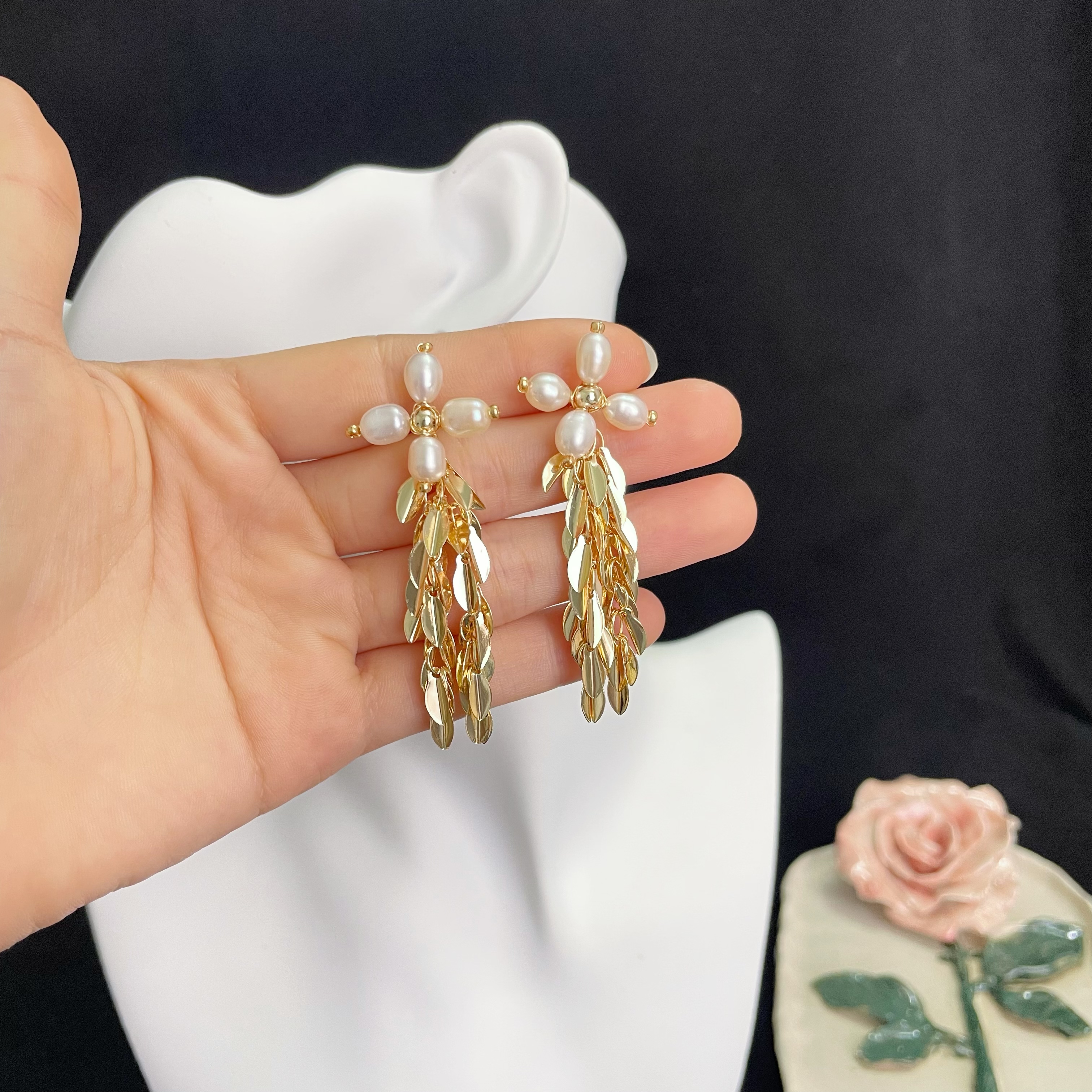 Four-Petaled Pearl Flower with Golden Leaves Tassels Earrings