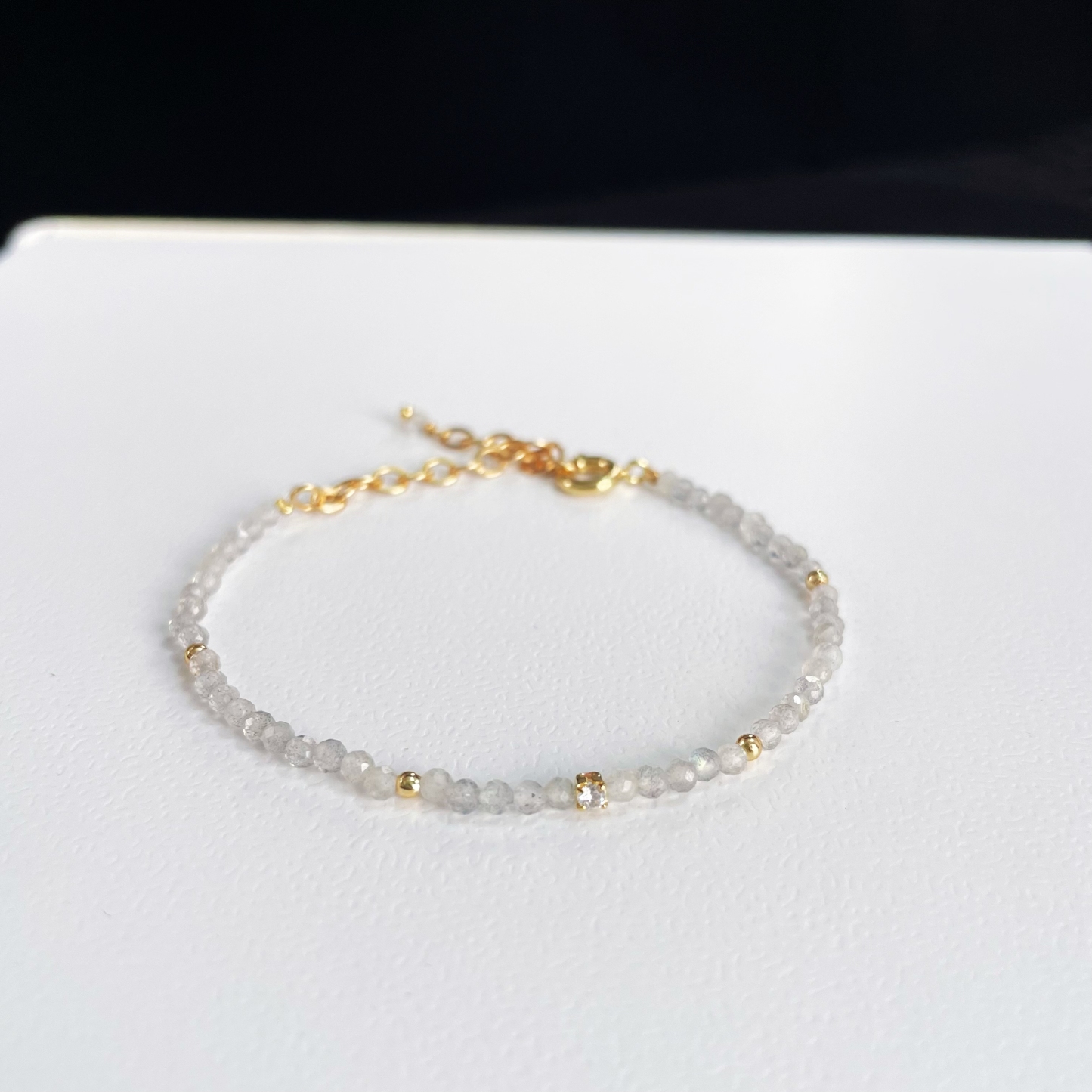 Handcrafted Dainty Thin Labradorite Faced Beads Bracelet